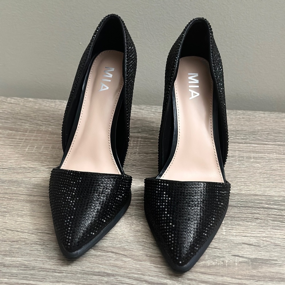 MIA - Women’s Ciana Pointed Toe D'Orsay Pumps/Heels